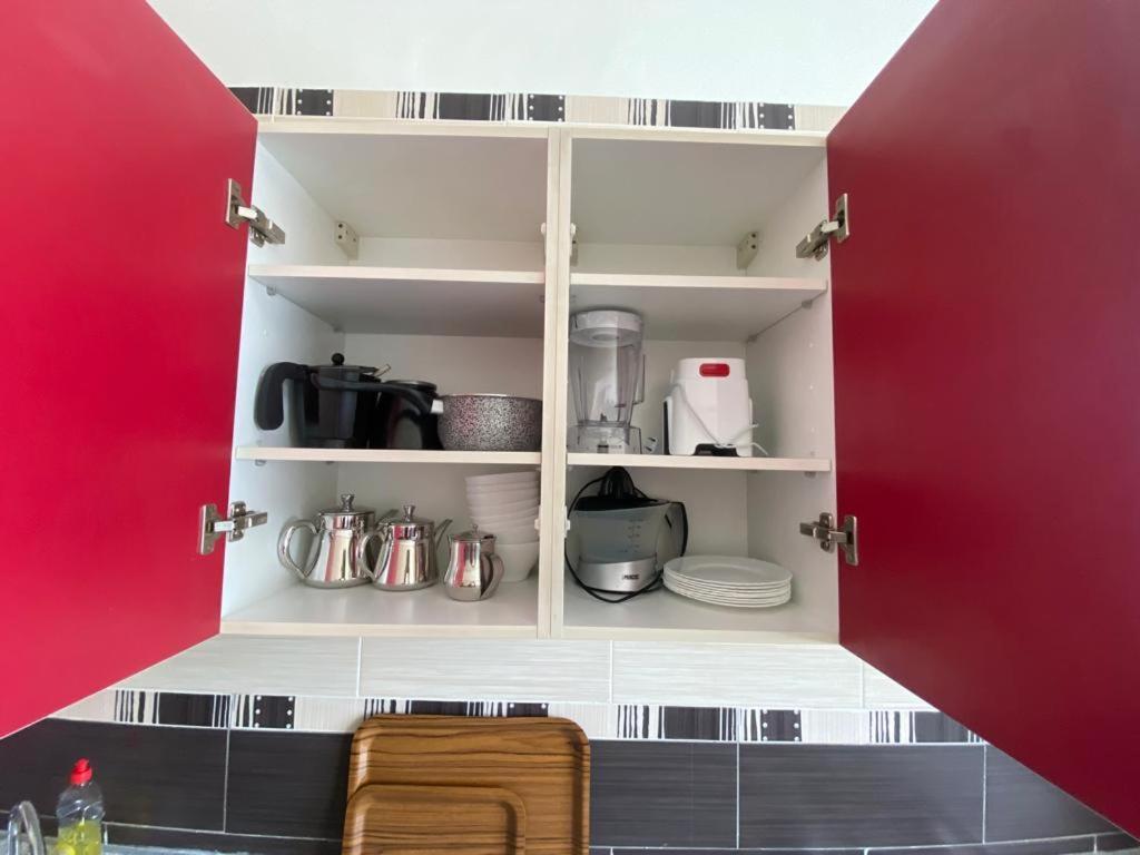 Complexe Al Massira Imm 13 N 6 Etg 2 Appartement Fnideq Buitenkant foto